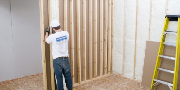 How to build a staggered stud wall
