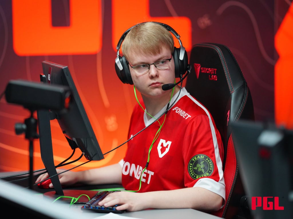 Counter-Strike-ammattilaisen Jimi 