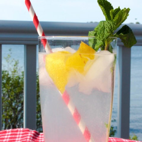 Lemonade Sparkler