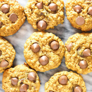 Pumpkin Oatmeal Chocolate Chip Cookies