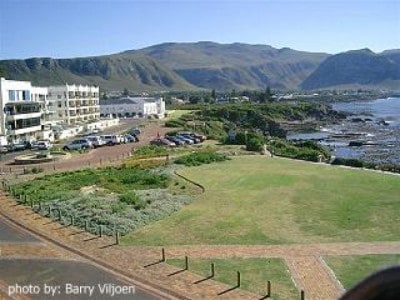 Old harbour,Fernkloof Nature Reserve background, Hermanus Walk