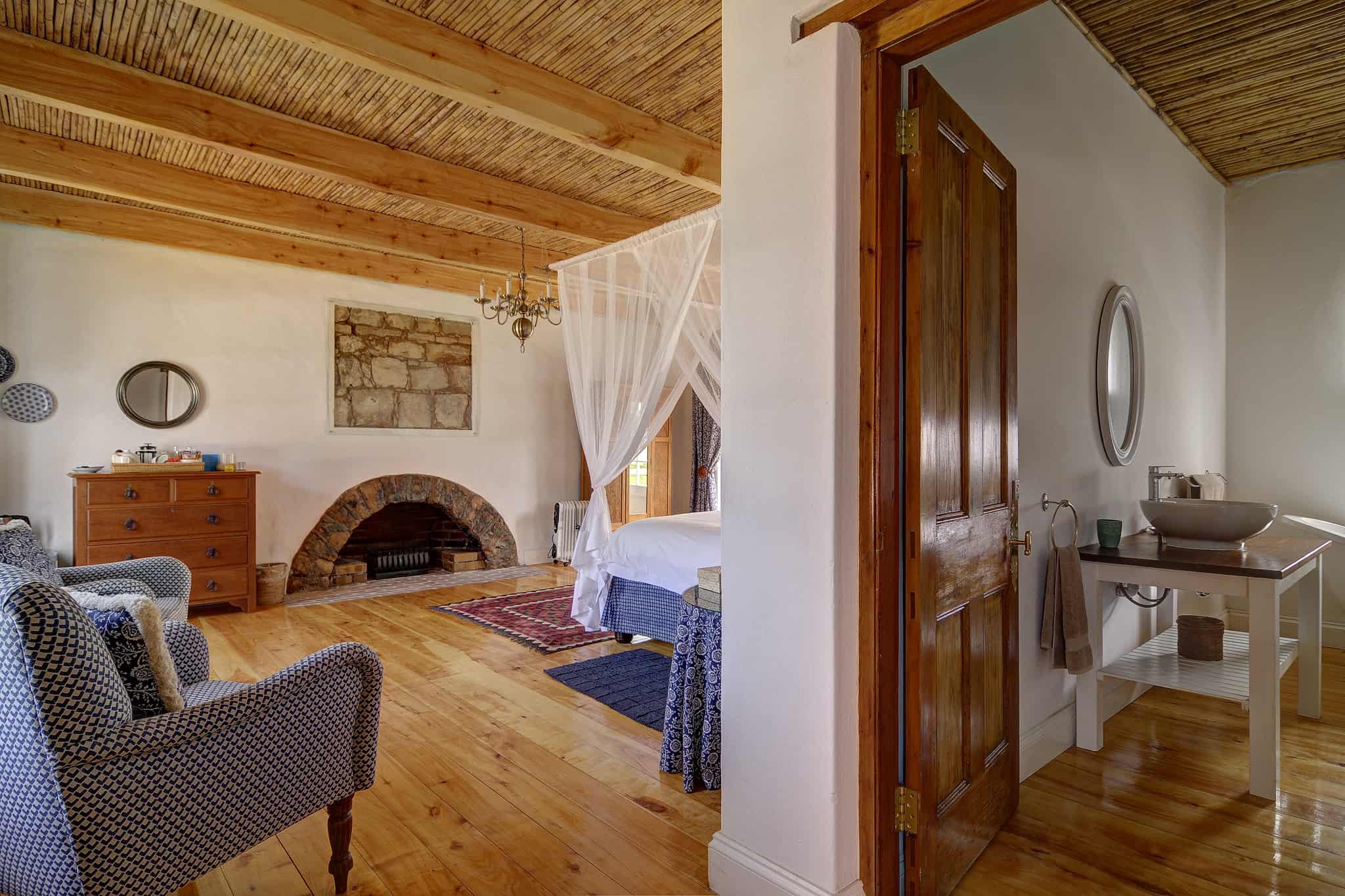 Accommodation-Cloete-Suite-1