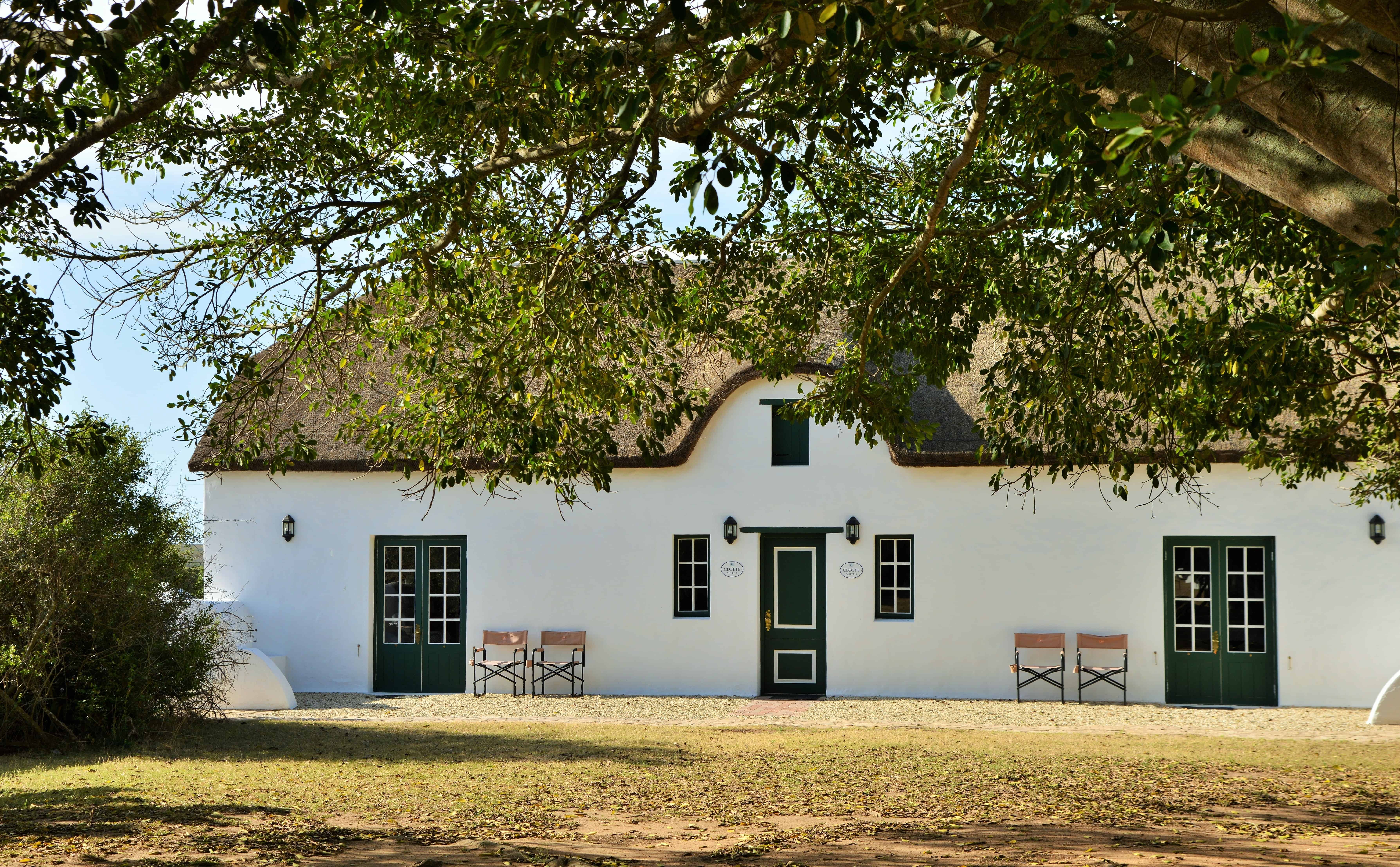 Accommodation-Cloete-Suites-34.