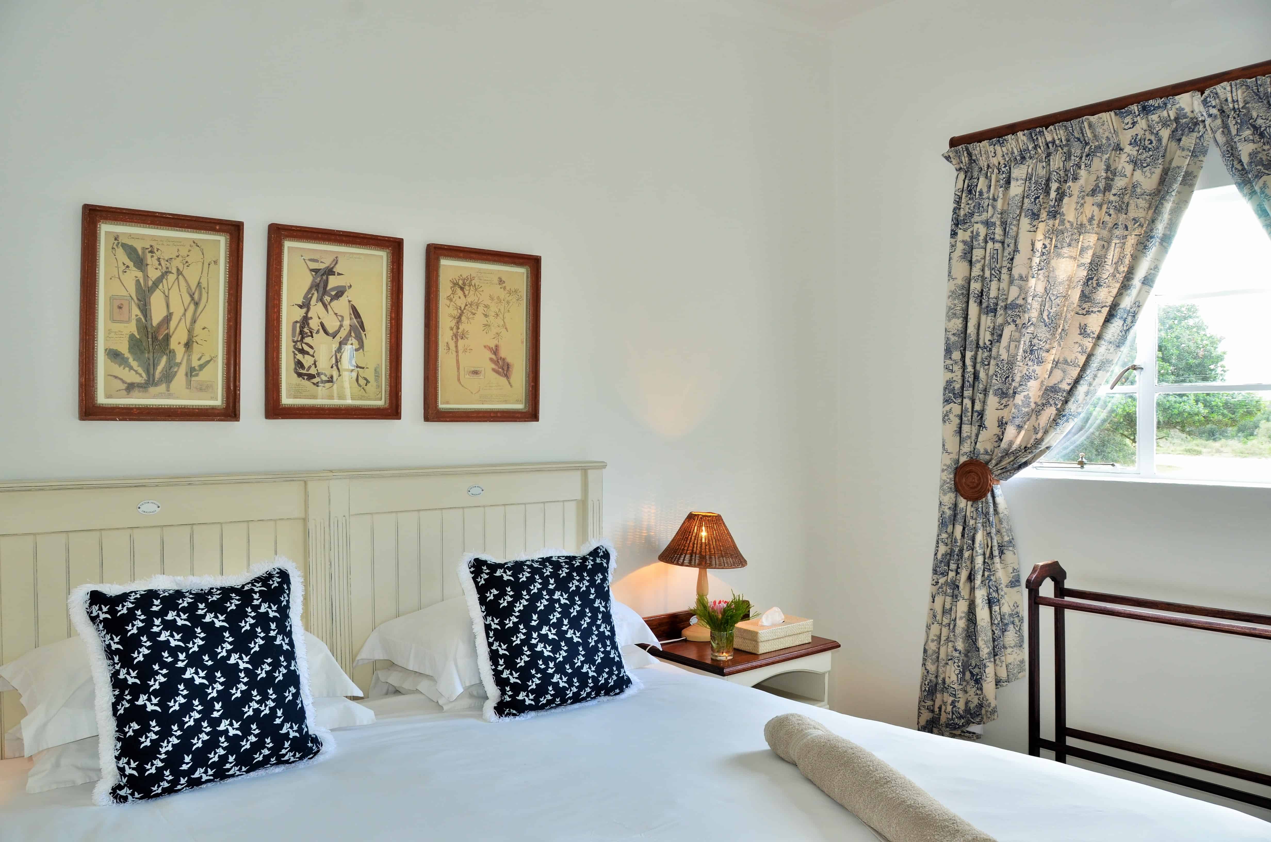 Accommodation-Equipped-Cottage-double-1