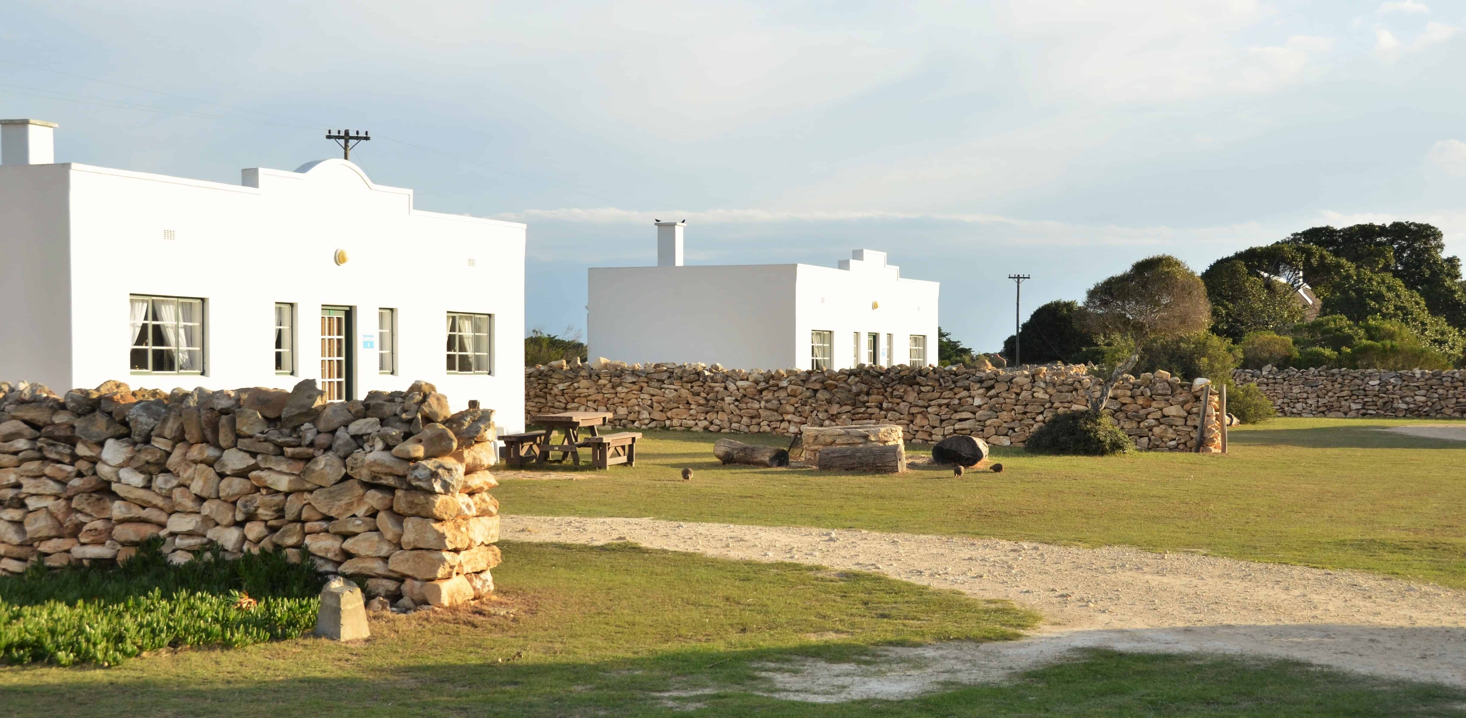 Accommodation-Equipped-cottage-3