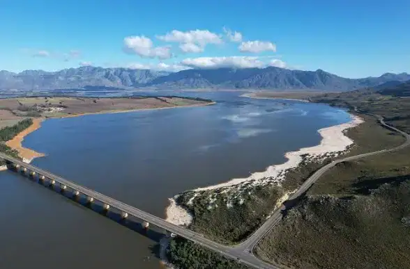 Cape 1000 Cycling 24 Theewaterskloof Dam