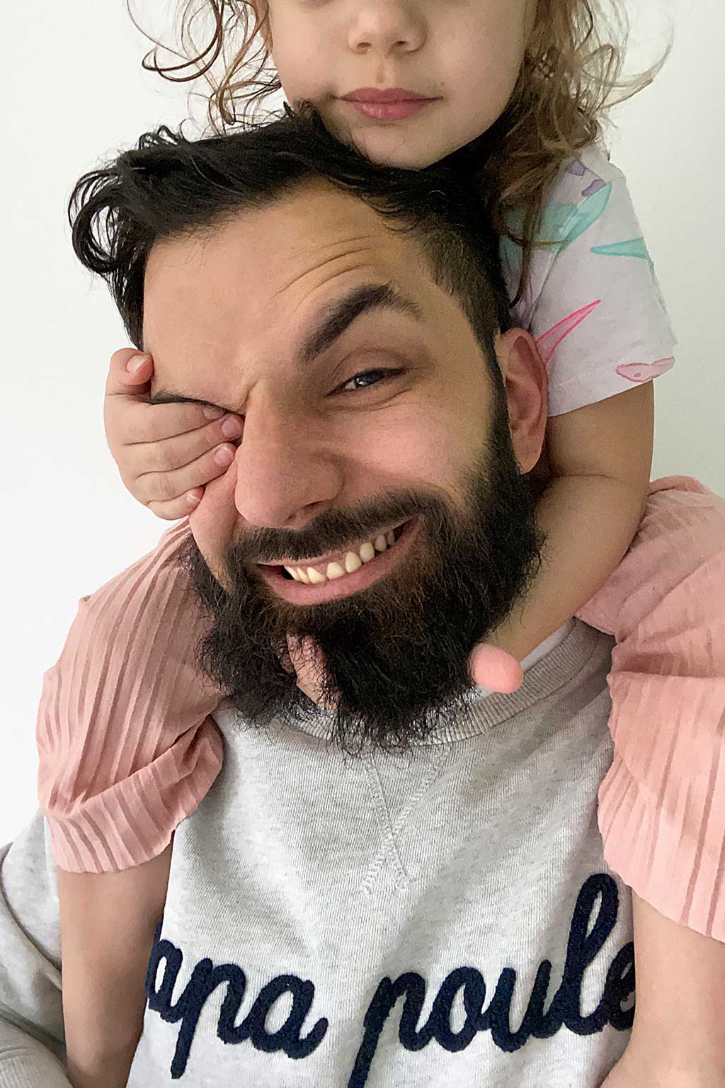 "Papa Poule" et producteur, LH4L prend une nouvelle direction avec son premier EP