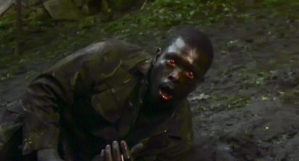 28 Days Later (2002) chained zombie