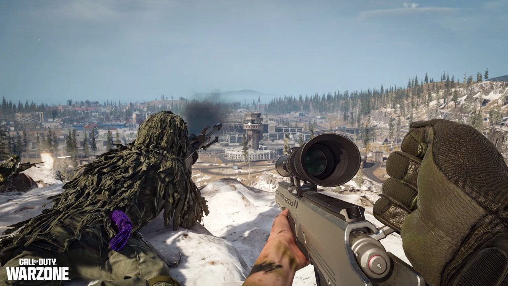 An operator using the HDR Sniper Rifle in Call of Duty Warzone Verdansk - Season 3.
