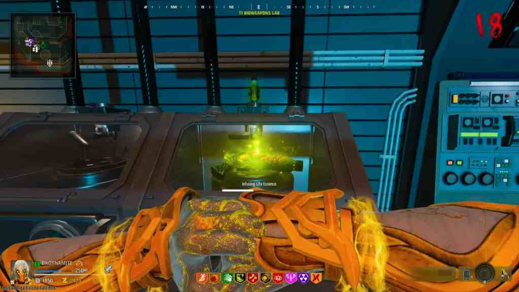 Screenshot of operator crafting the Gorgofex N in Reckoning Zombies. Black Ops 6 Season 5.