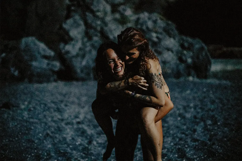 foto di coppia engagement intimate calabria praia a mare spiaggia gay coppia giuseppe bruno fotografo