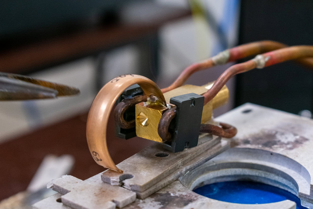 Induction Soldering of Manometers Parts Induction Soldering of Manometers Parts