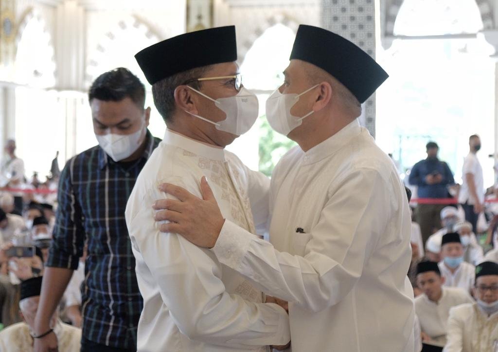 Walikota Makassar Jadikan Hadji Kalla dan Hj. Athirah Panutan