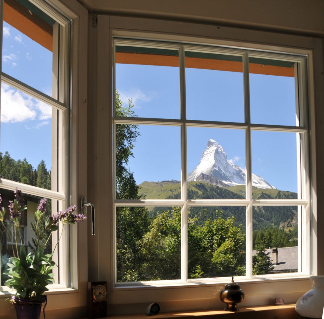 Blick durch Fenster 3 Zimmer Apartment