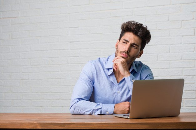jóvenes ecuatorianos emprender