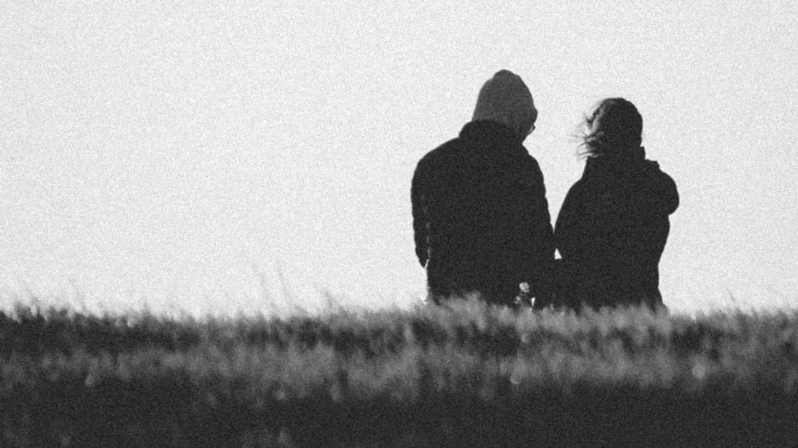 Adrian Ström invite LissA pour une réédition de "Pensée Sur L'amour"