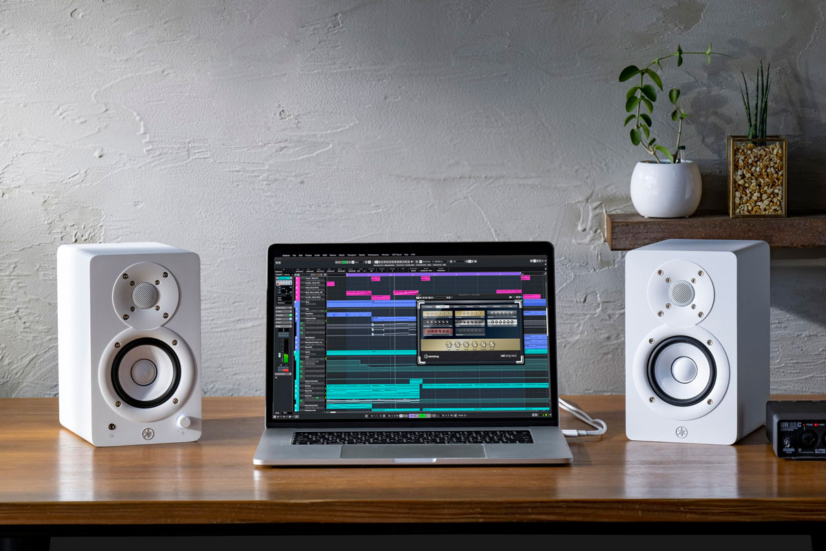 Black Friday 2024 > Yamaha HS4 à 179 € : pour un monitoring précis et abordable