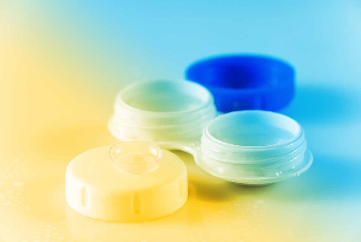 Scuba with contact lenses