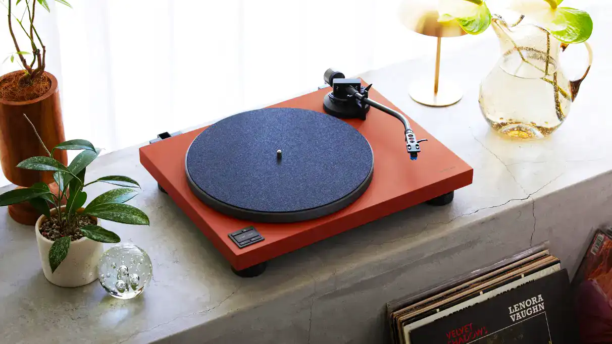 Technics SL-40CBT : le vinyle sans câble, l’allure en plus