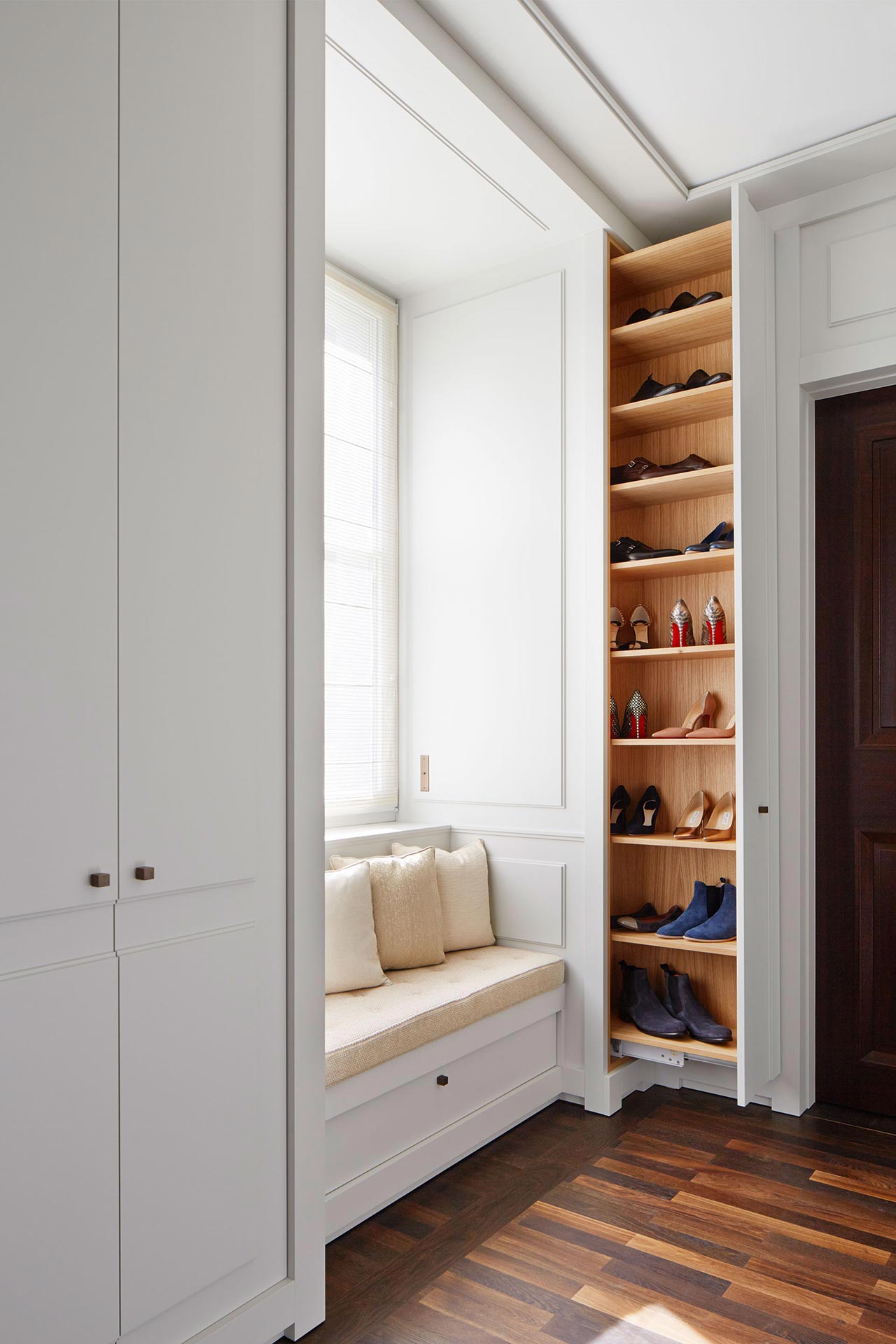 Interior fitted wardrobe