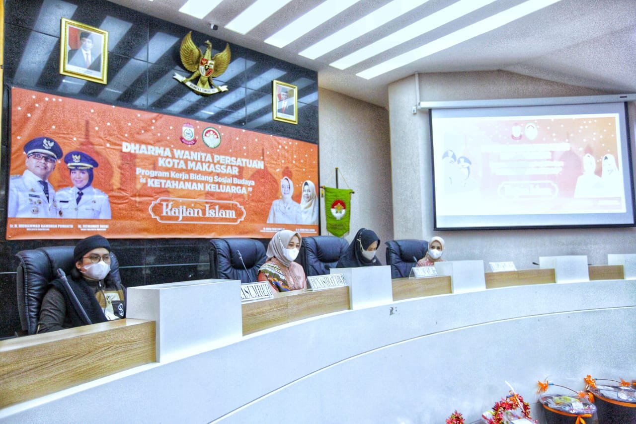 Buka Kajian Islam DWP Makassar, Wawali Fatmawati Rusdi, Selamat Hari Kartini