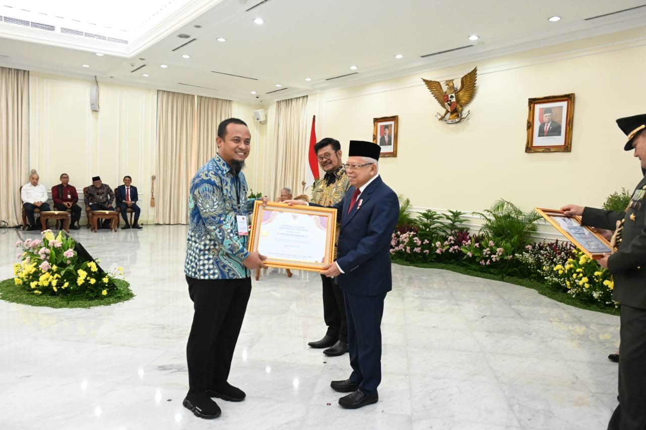 Gubernur Sulsel terima Penghargaan Adhikarya Nararya Pembangunan Pertanian