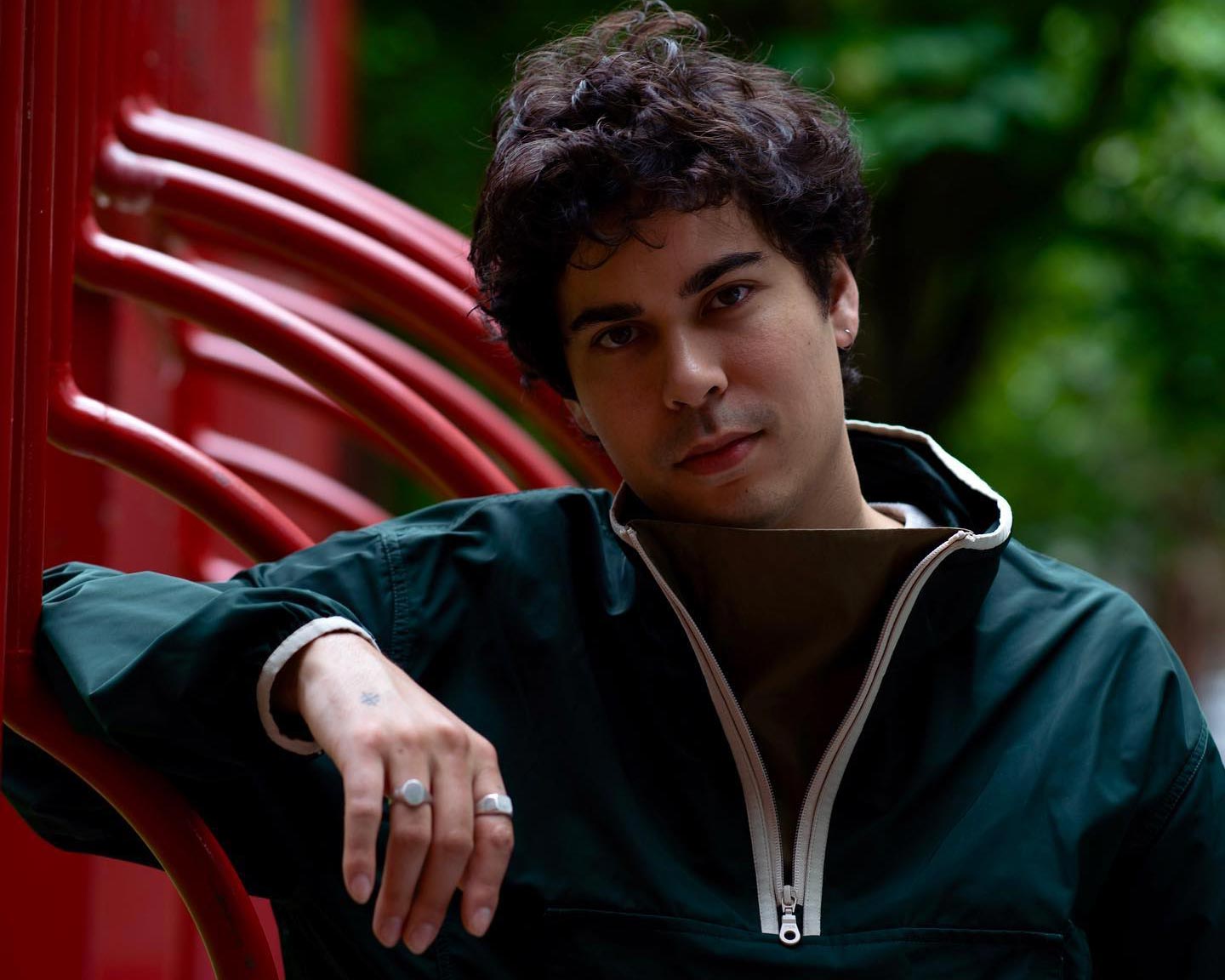 Tez Cadey nous emmène dans les rues de la capitale Japonaise avec "Stuck in Tokyo"