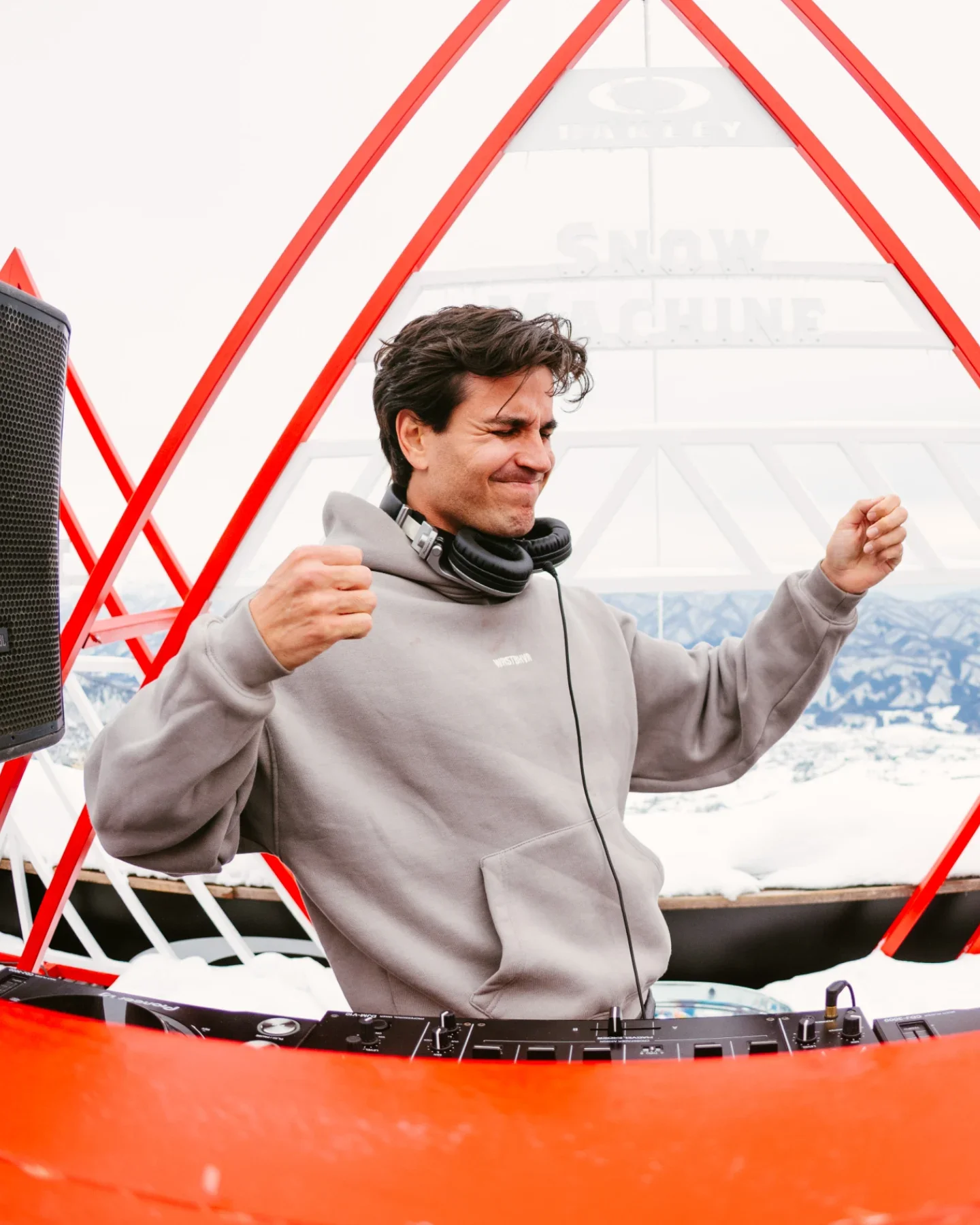 61 % des DJs émergents placent les réseaux sociaux au-dessus du talent