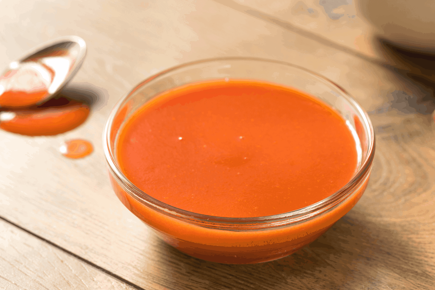 How To Thicken Buffalo Sauce [3 Quick Ways To Get Super Thick & Delicious Sauce]