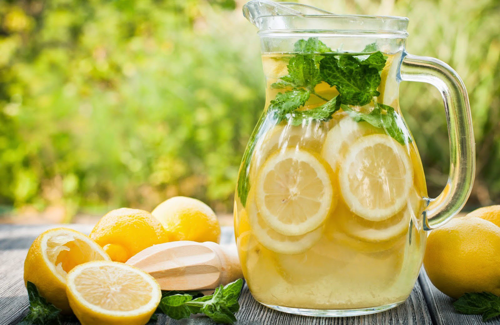 Benefícios do Suco Detox de Limão