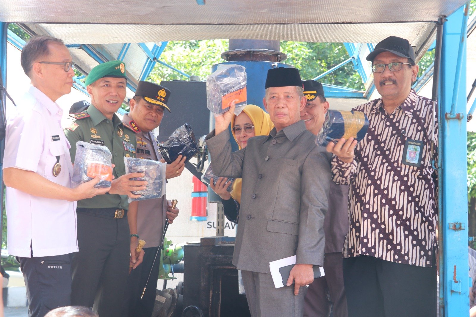 Polda Sulsel Musnahkan Ratusan Butir Ekstasi dan Puluhan Kilo Narkotika