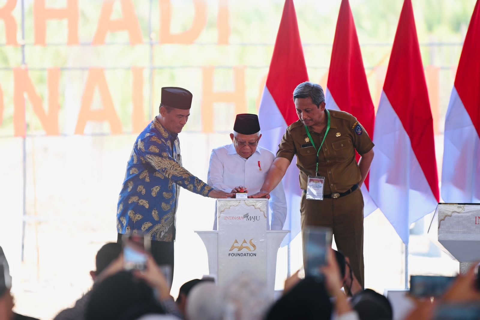 Wapres RI Ground Breaking Masjid Hj Andi Nurhadi dan AAS International Hospital