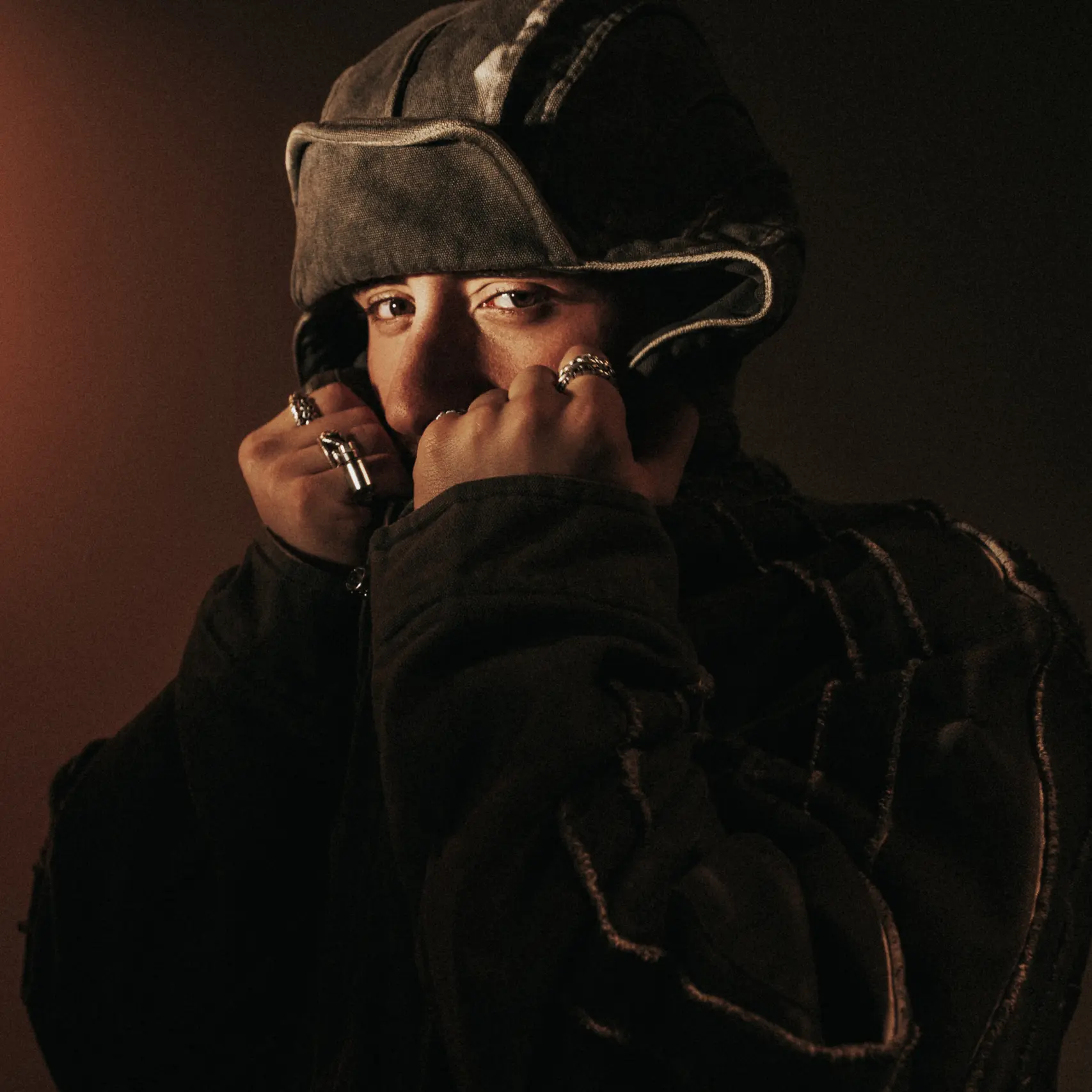 Theobuntu signe Alright?, un EP à fleur de peau