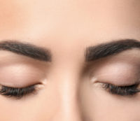 Augenbrauen Schattierung nachher