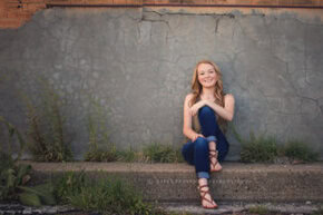 high school senior portraits des moines iowa photographer