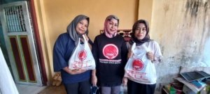 Menjelang Idul Fitri, Marwan Aras Center Bagi Sembako ke Dhuafa