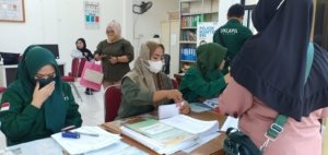 Selain Layanan Online, Disdukcapil Makassar  ‘Jemput Bola’ Layani Warga