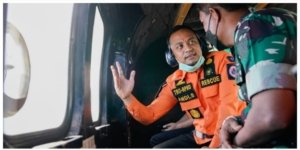 Gubernur Sulsel Naik Helikopter