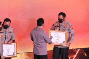 Video Ide Kreatif Terbaik, Polda Sulsel Terima Penghargaan Kapolri