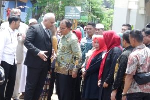 Danny Pomanto Bawa Tamu