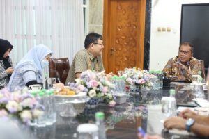 Walikota Makassar Instruksikan Kontainer Jadi Posko Program Jagai Anakta