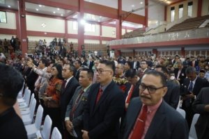 Wali Kota Makassar Hadiri Pengukuhan Profesor Kehormatan Pius Lustrilanang