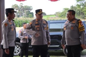 Kapolres Gowa Dampingi Kapolda Sulsel Tinjau Pembangunan Polsubsektor