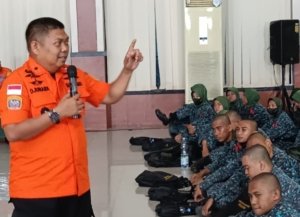 Kepala Basarnas Sulsel Bawakan