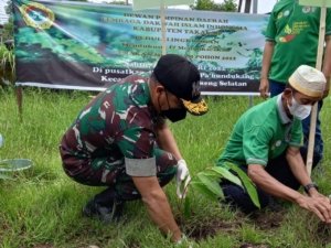 Dandim Takalar : Gerakan Menanam 2022 Pohon Menjaga Lingkungan