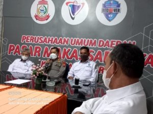 Belanja di Baruga Pasar