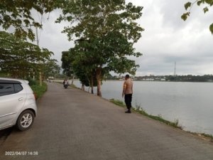 Polsek Bontomarannu Berjaga di Danau Mawang