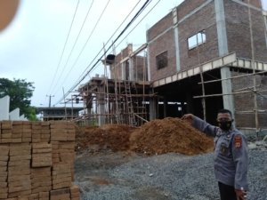 Polisi Datangi TKP Korban Tersengat Aliran Listrik di Wilayah Somba Opu Gowa