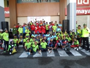 Ratusan Pasapeda di Makassar