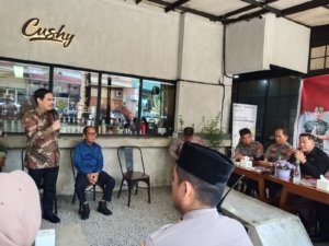 Polda Sulsel Gelar Jumat Curhat Di Kecamatan Mamajang Kota Makassar